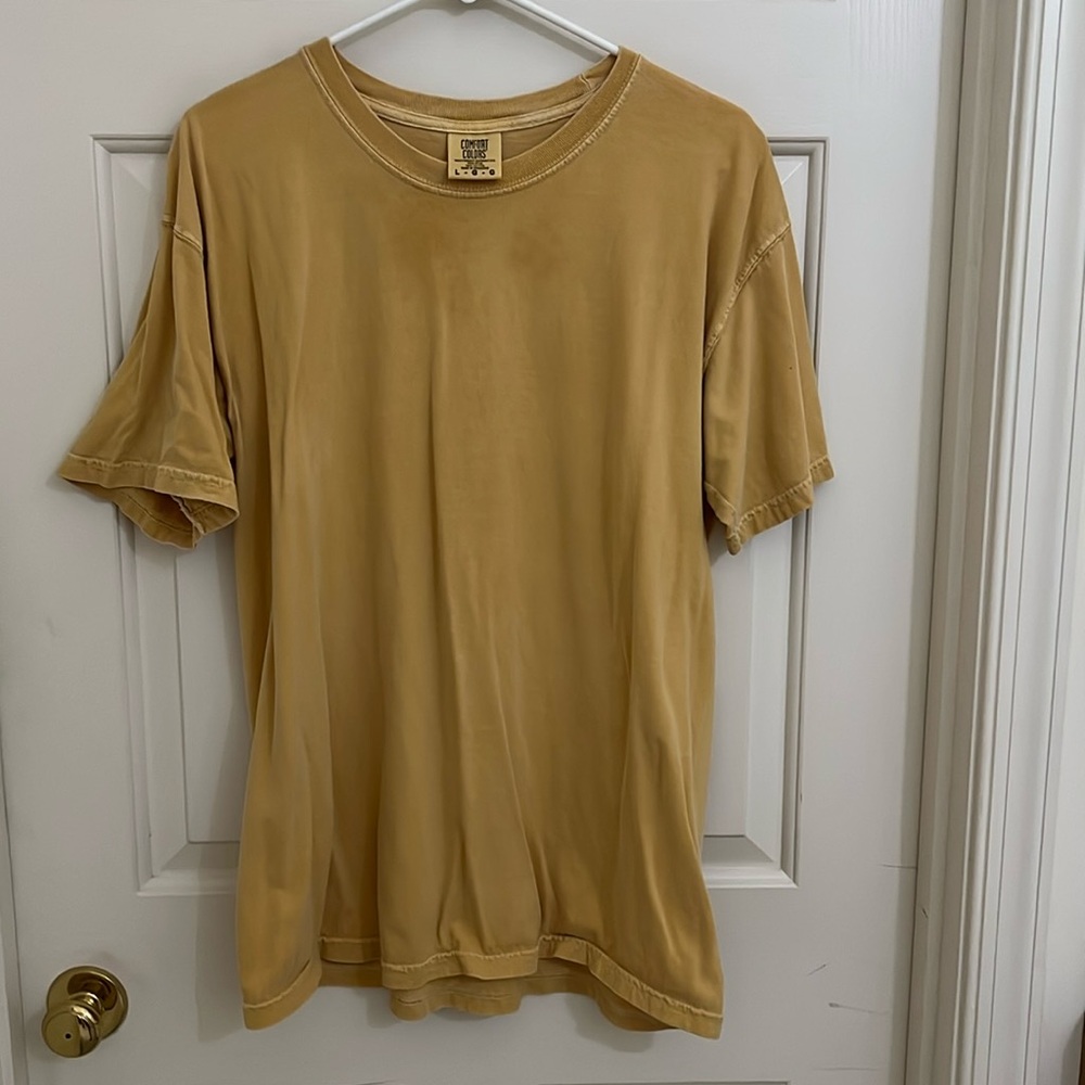 Comfort Colors Yellow T-shirt Size L